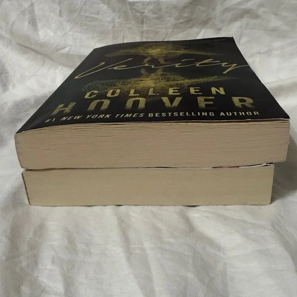 “Without Merit” and “Verity” Paperback Fiction Novels by Colleen Hoover. - Picture 6 of 15